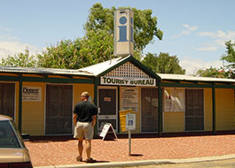 Visitor_centre