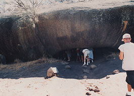 Muika's_Cave