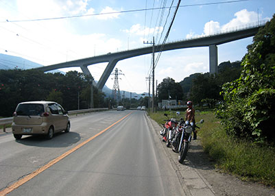 R145