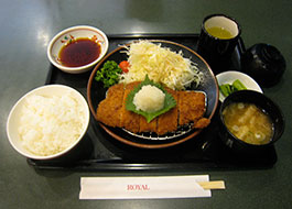㗢SA