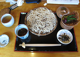 肻